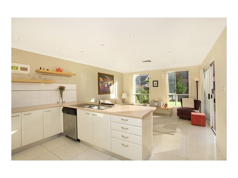 5 Hunterford Crescent, Oatlands NSW 2117