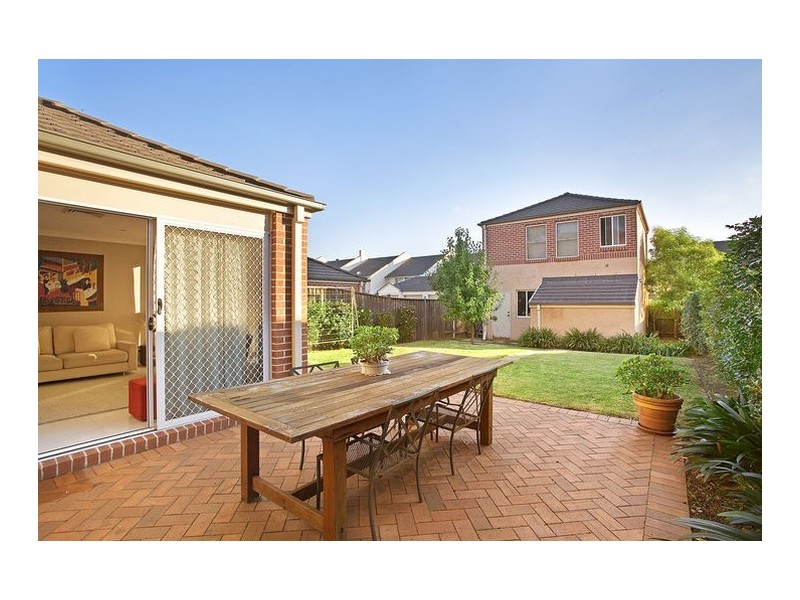 5 Hunterford Crescent, Oatlands NSW 2117