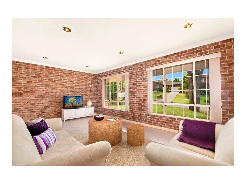 3 Cochran Place, Abbotsbury NSW 2176