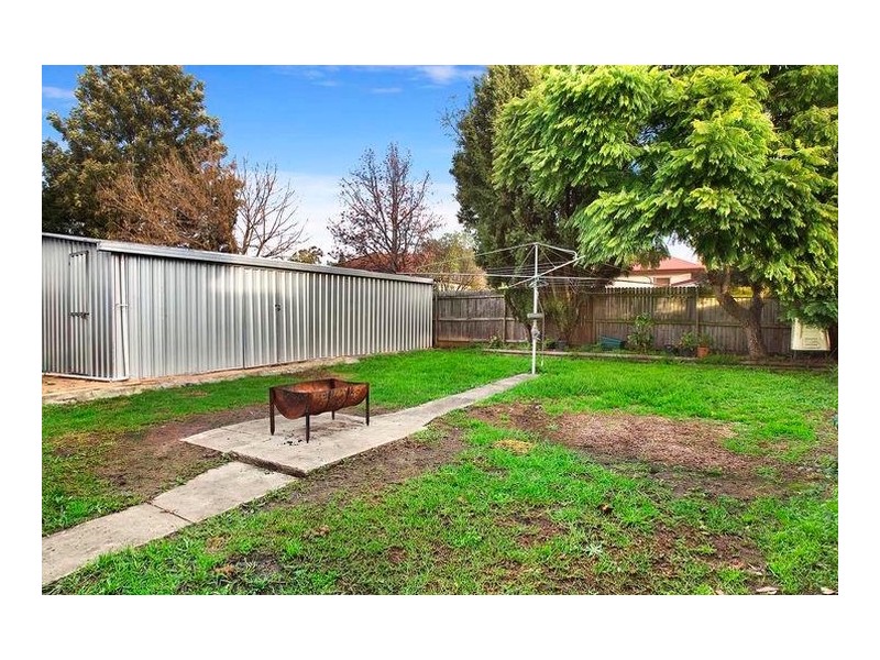 129 Fitzwilliam Road, Toongabbie NSW 2146