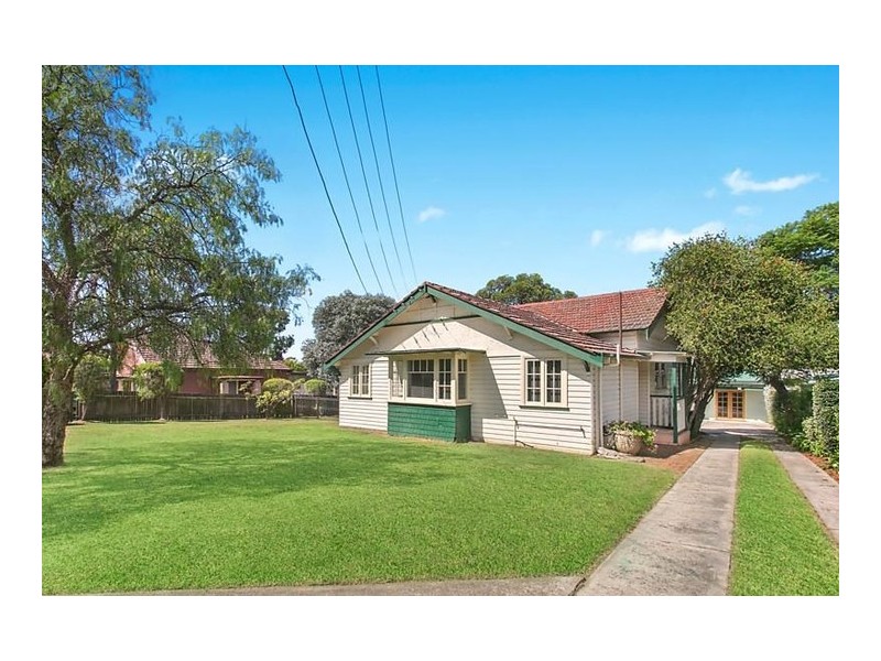 15 Targo Road, Pendle Hill NSW 2145