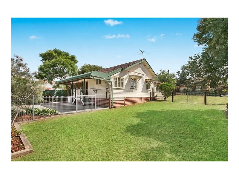 15 Targo Road, Pendle Hill NSW 2145