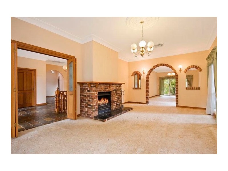 4 Sandford Road, Turramurra NSW 2074