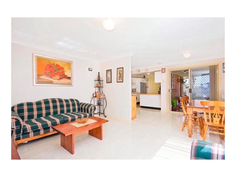 3A Duke Close, Green Valley NSW 2168