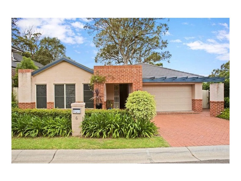 6 Hunterford Crescent, Oatlands NSW 2117