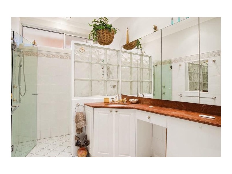 11 Edna Avenue, Merrylands NSW 2160