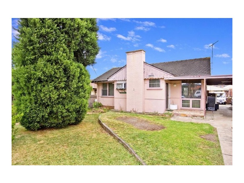 8 Lomond Street, Guildford West NSW 2161