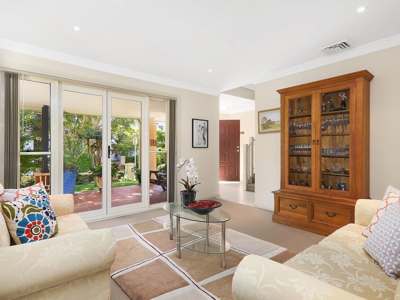 50 Hunterford Crescent, Oatlands NSW 2117