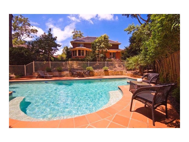 60 Gray Spence Crescent, West Pennant Hills NSW 2125