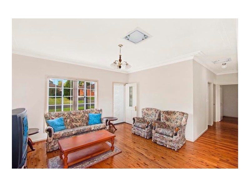 15 Hanbury Street, Greystanes NSW 2145