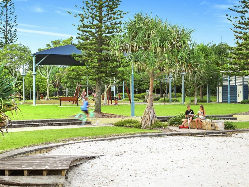 22/239 Kawana Way, Kawana Island QLD 4575