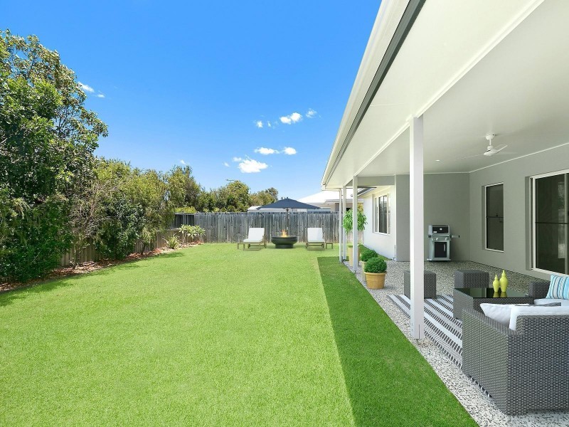 3 Wilshire Place, Pelican Waters QLD 4551