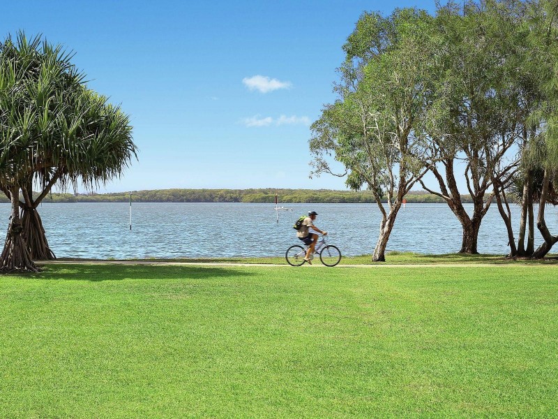 3 Wilshire Place, Pelican Waters QLD 4551