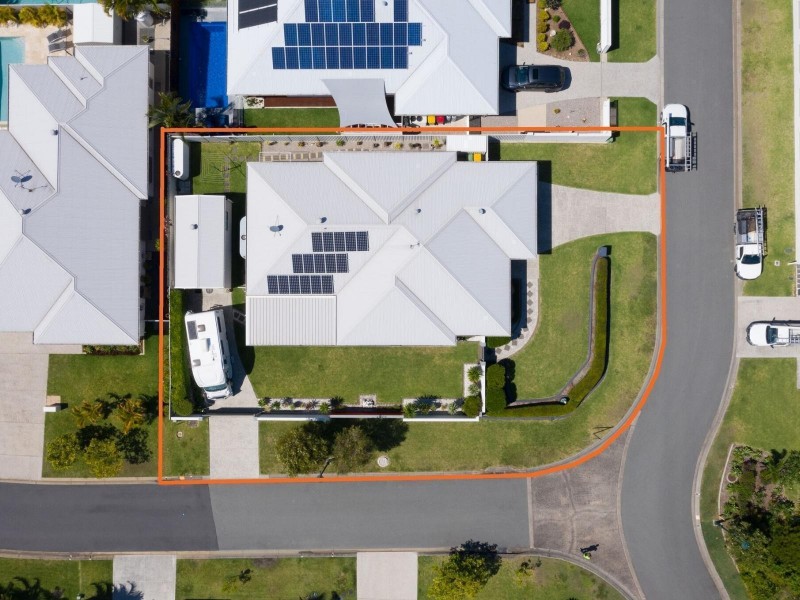 14 Wategos Circuit, Pelican Waters QLD 4551