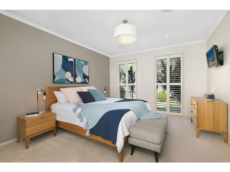 42 Whitehaven Way, Pelican Waters QLD 4551