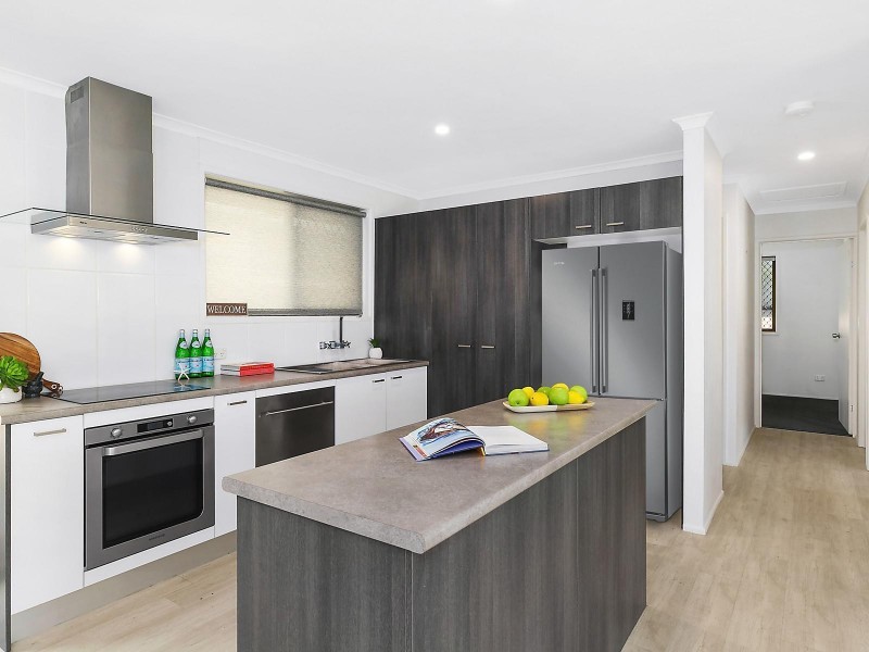 1/4 Farlow Street, Currimundi QLD 4551