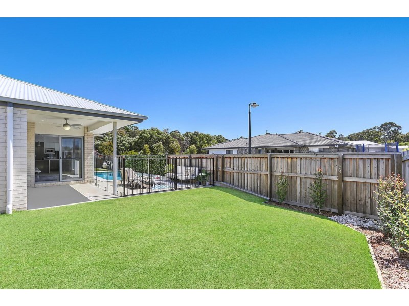 8 Verde Circuit, Caloundra West QLD 4551