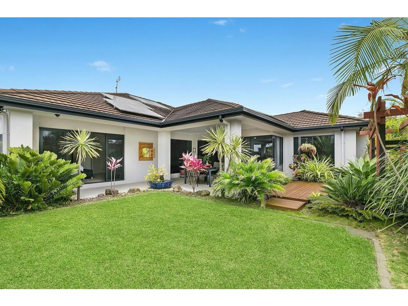 109 Mahogany Drive, Pelican Waters QLD 4551