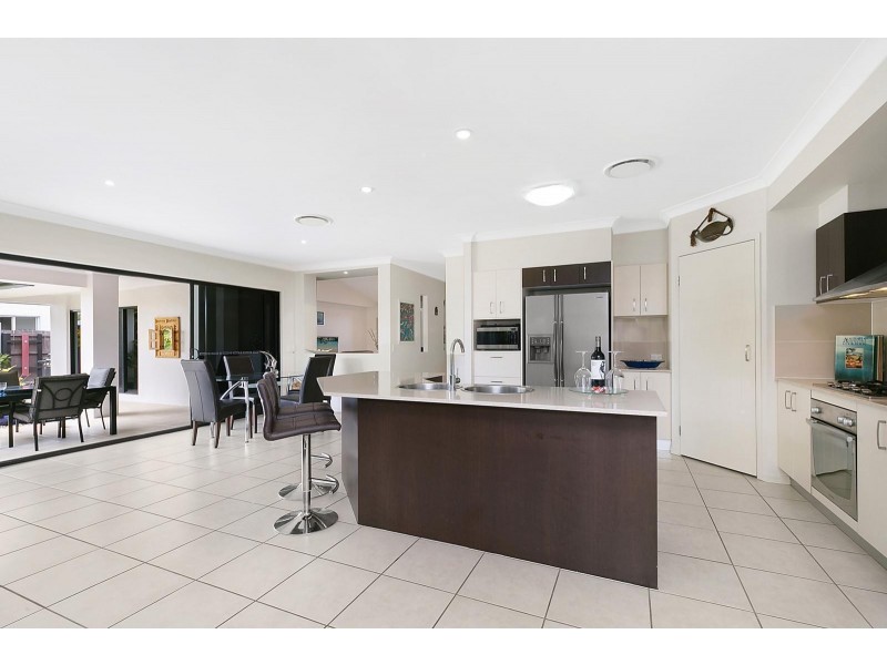 109 Mahogany Drive, Pelican Waters QLD 4551