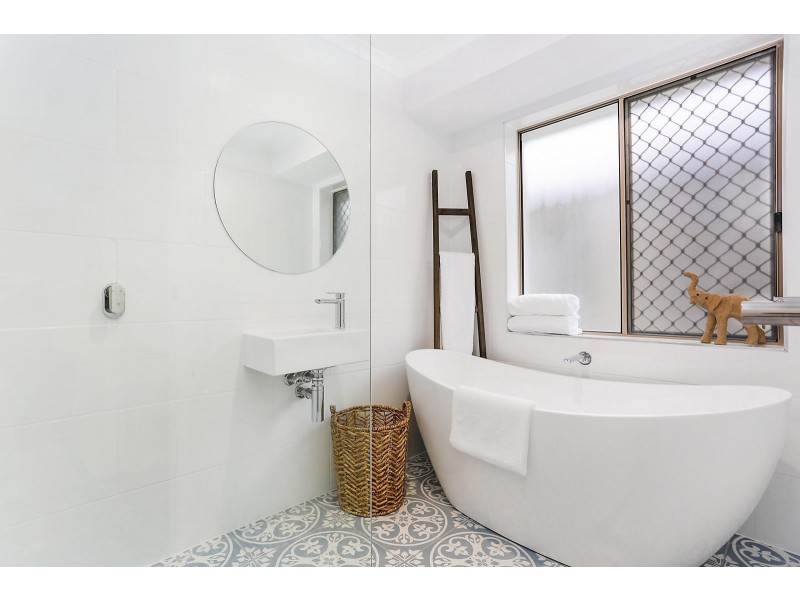 134 Esplanade, Golden Beach QLD 4551