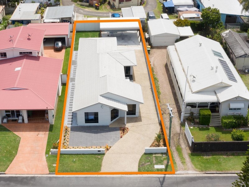 134 Esplanade, Golden Beach QLD 4551