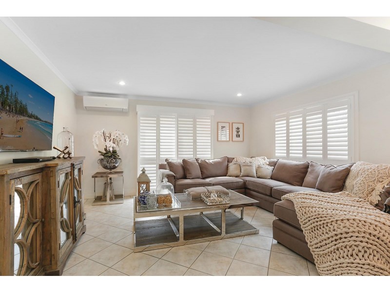 135 Esplanade, Golden Beach QLD 4551