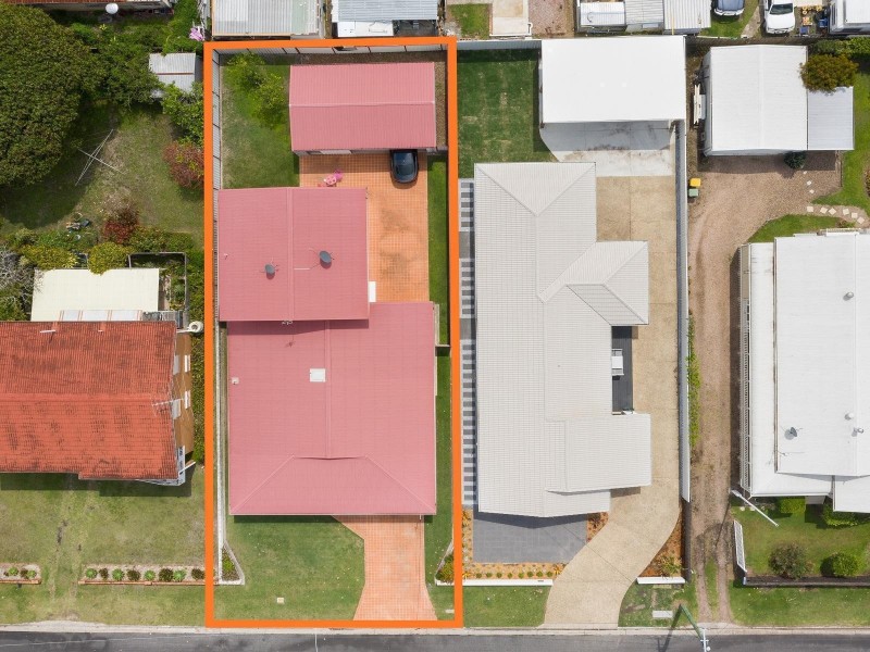 135 Esplanade, Golden Beach QLD 4551