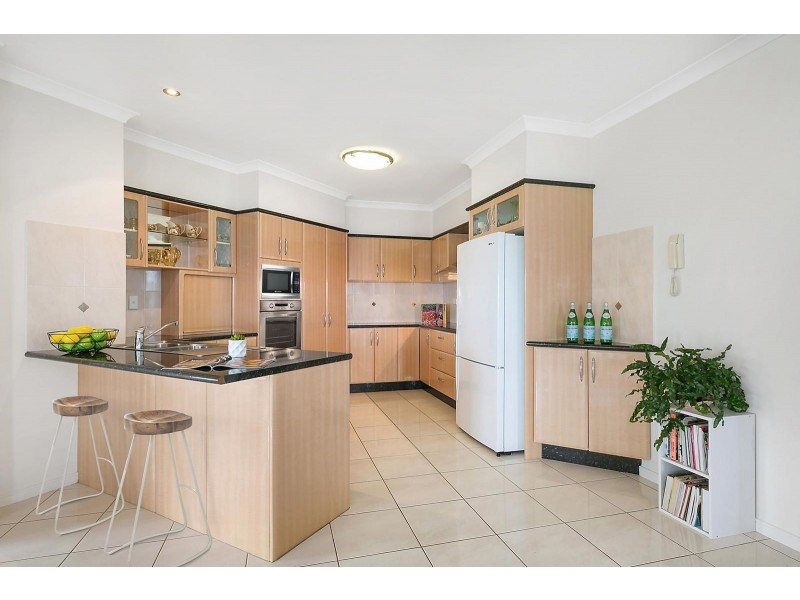 20 Pembroke Avenue, Pelican Waters QLD 4551