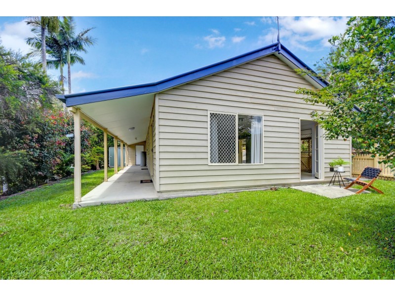 13 Karanne Drive, Mooloolah Valley QLD 4553