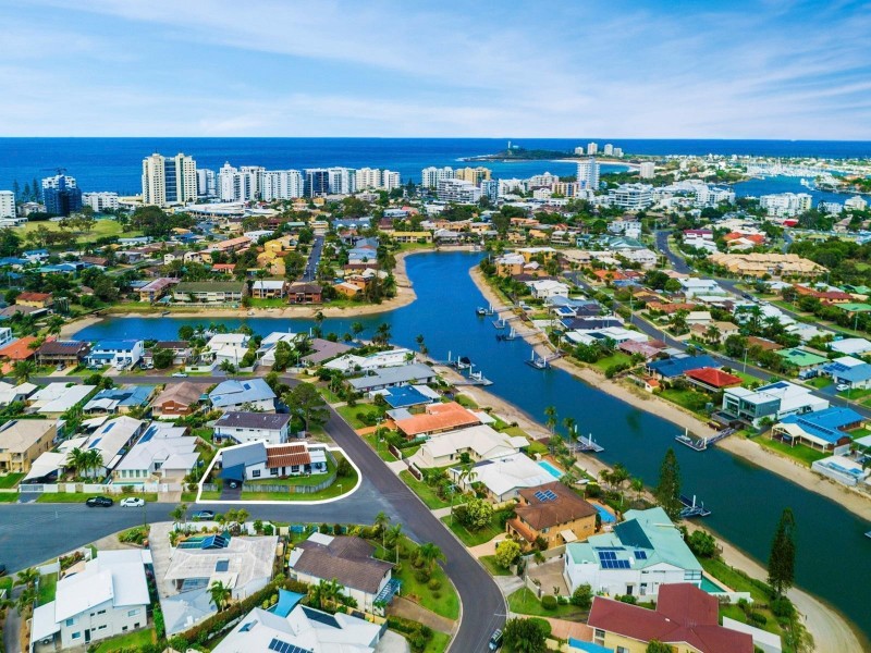 2 Allunga Court, Mooloolaba QLD 4557