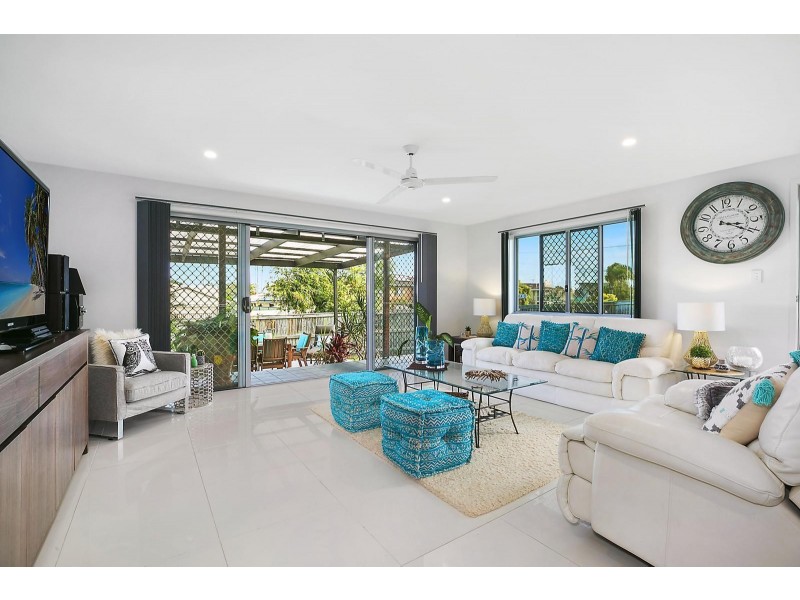 2 Allunga Court, Mooloolaba QLD 4557