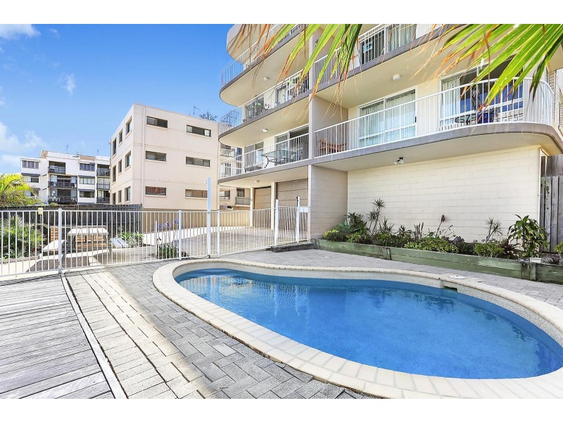 2/5 Warne Terrace, Kings Beach QLD 4551