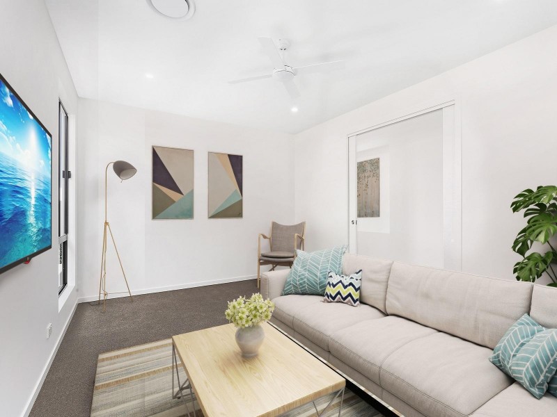 10 Rosseau Street, Caloundra West QLD 4551