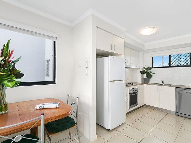 Level 4, 14/38 King Street, Kings Beach QLD 4551