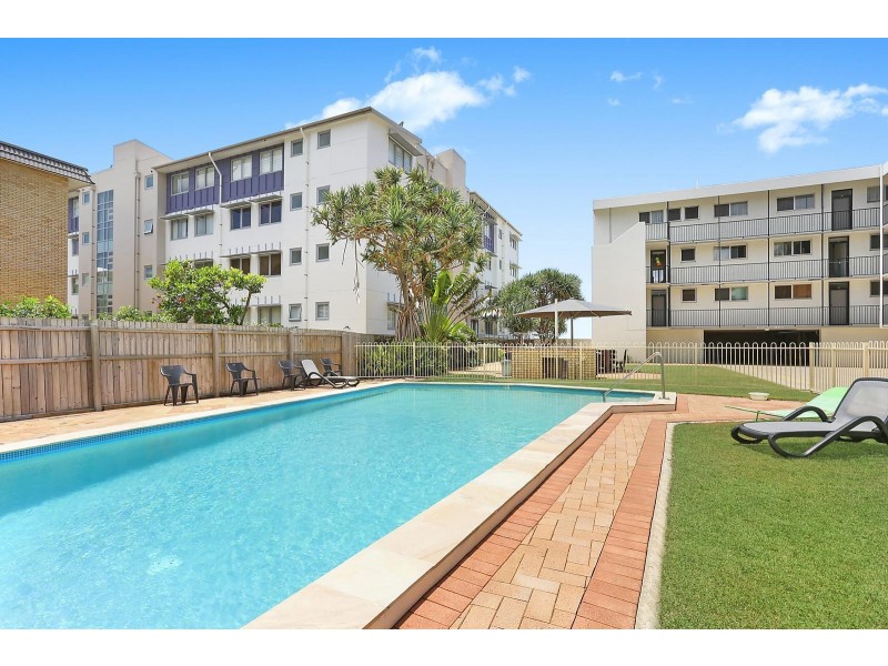 18/5 Dingle Avenue, Kings Beach QLD 4551