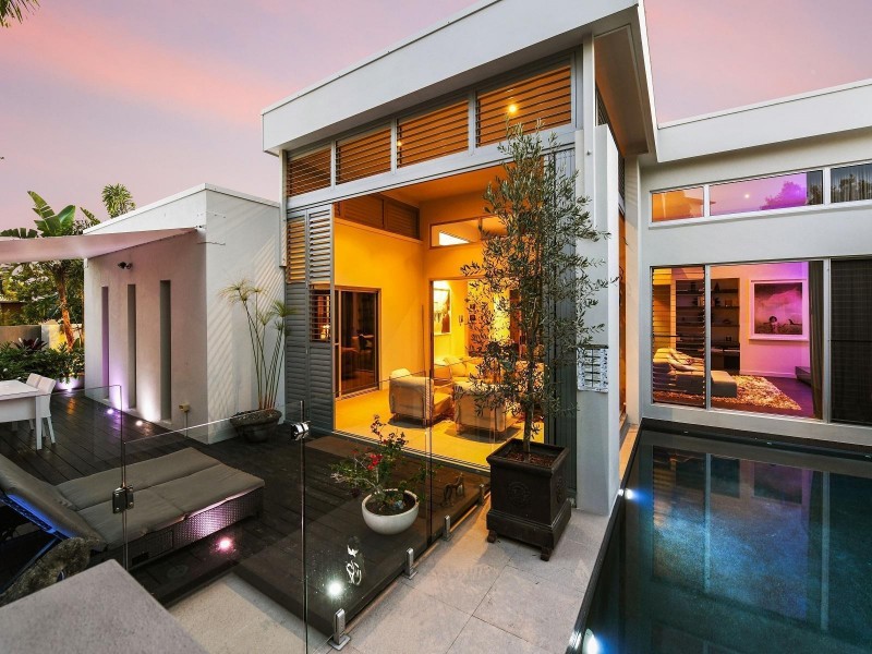 13 Antilles Street, Kawana Island QLD 4575