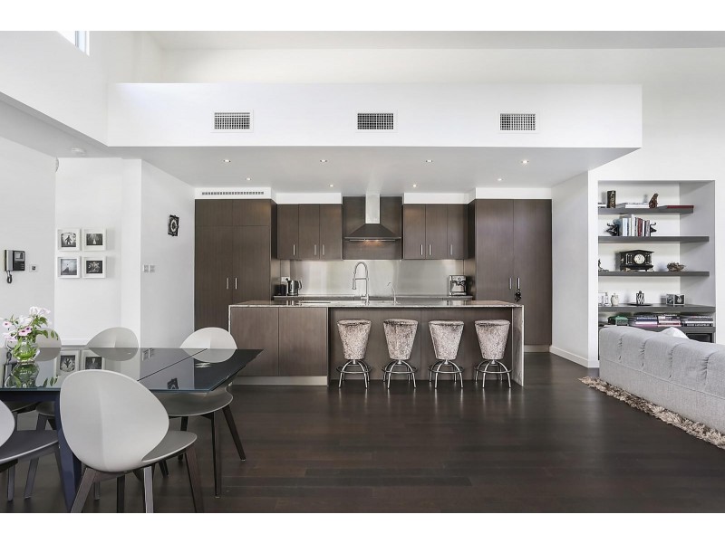 13 Antilles Street, Kawana Island QLD 4575