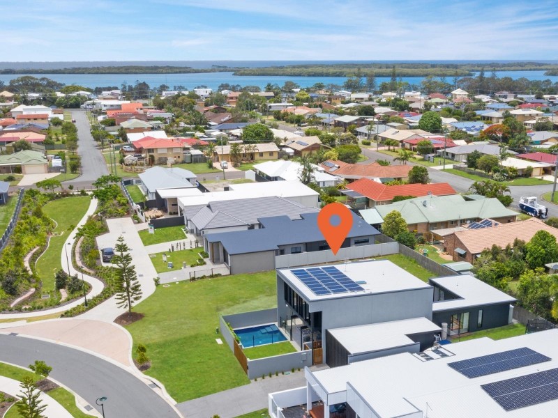 23 Marina View Drive, Pelican Waters QLD 4551