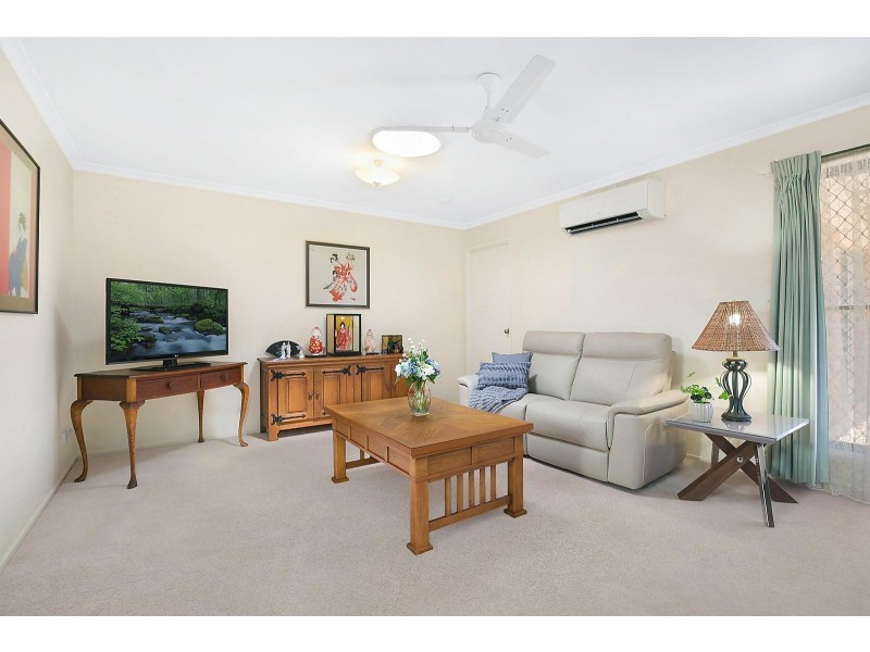 225/4 Melody Court, Warana QLD 4575