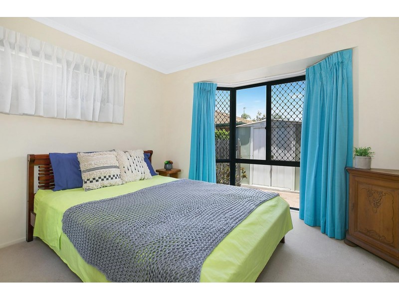 225/4 Melody Court, Warana QLD 4575