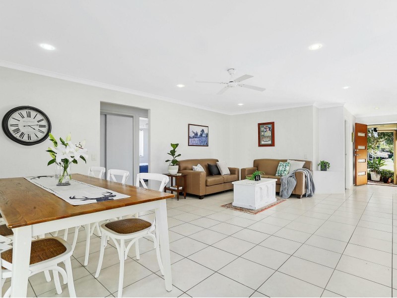 70 Rawson Street, Caloundra West QLD 4551