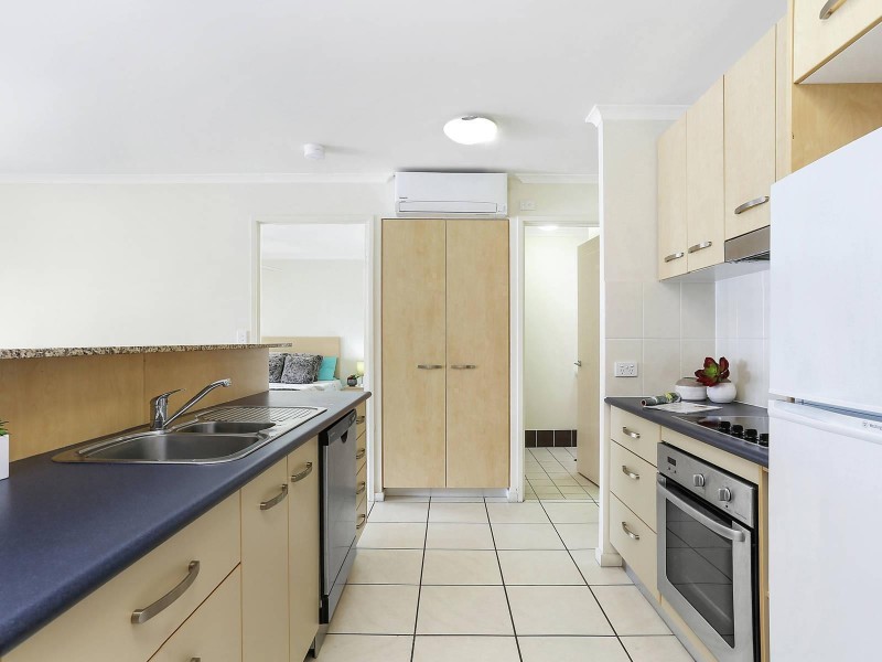 108/36 Browning Boulevard, Battery Hill QLD 4551