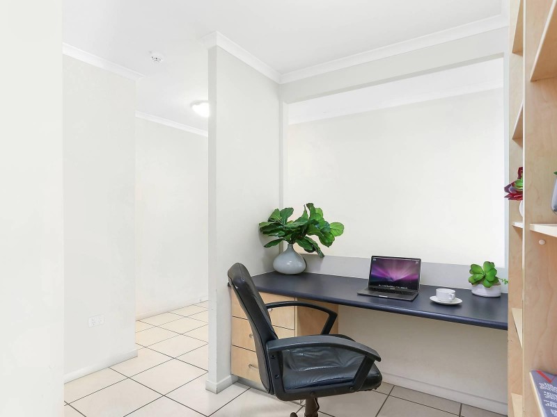108/36 Browning Boulevard, Battery Hill QLD 4551