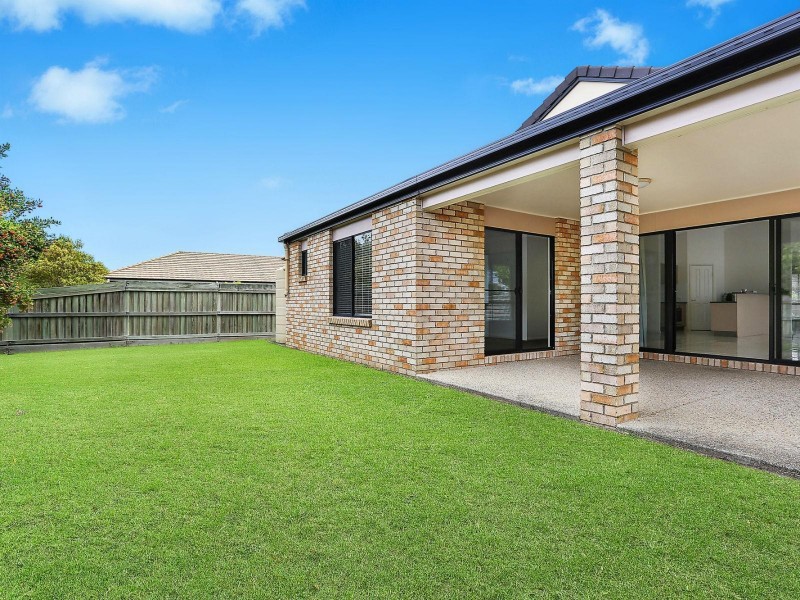 1 Griffin Crescent, Caloundra West QLD 4551