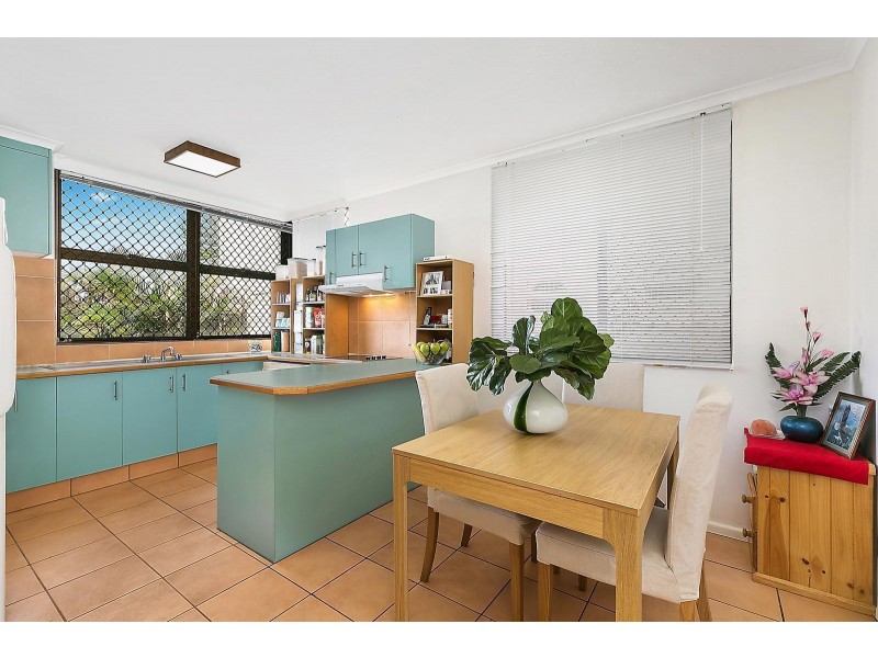 1/12 Princess Lane, Kings Beach QLD 4551