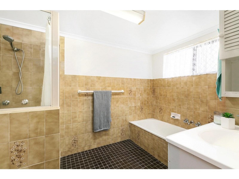 1/12 Princess Lane, Kings Beach QLD 4551