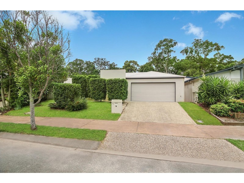 33 Sycamore Drive, Currimundi QLD 4551
