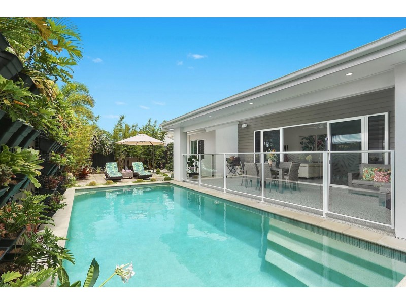 44 Bellanboe Circuit, Pelican Waters QLD 4551