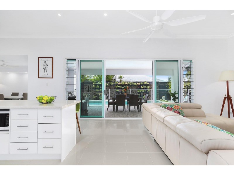 44 Bellanboe Circuit, Pelican Waters QLD 4551