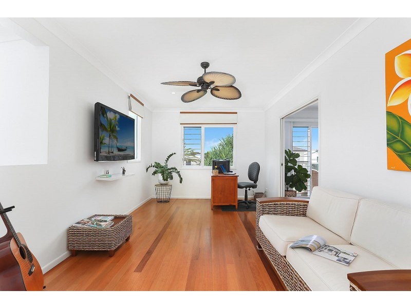 44 Bellanboe Circuit, Pelican Waters QLD 4551